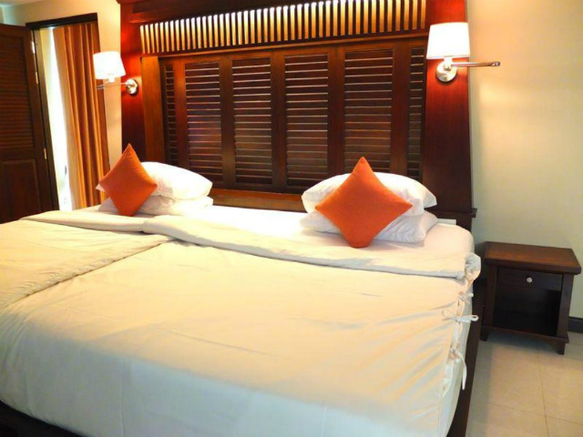 パタヤのホテル オーガスト スイート パタヤ (August Suites Pattaya) パタヤ中心部