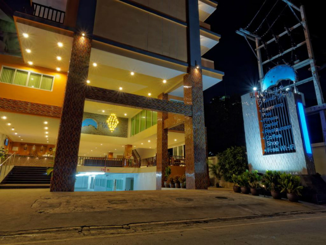 パタヤのホテル パタヤ ブルー スカイ (Pattaya Blue Sky) パタヤビーチロード