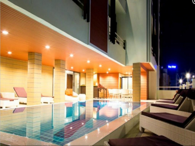 パタヤのホテル ベイ ブリーズ ホテル パタヤ (Bay Breeze Hotel Pattaya) パタヤ中心部