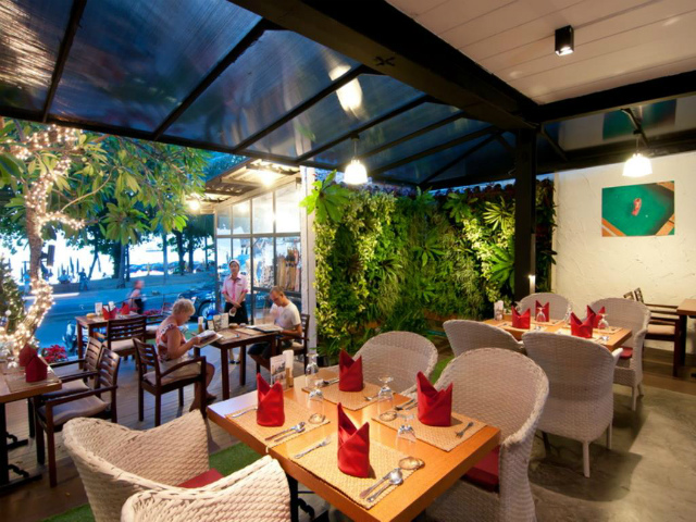 パタヤのホテル サンダレー リゾート (Sandalay Resort Pattaya) パタヤビーチロード