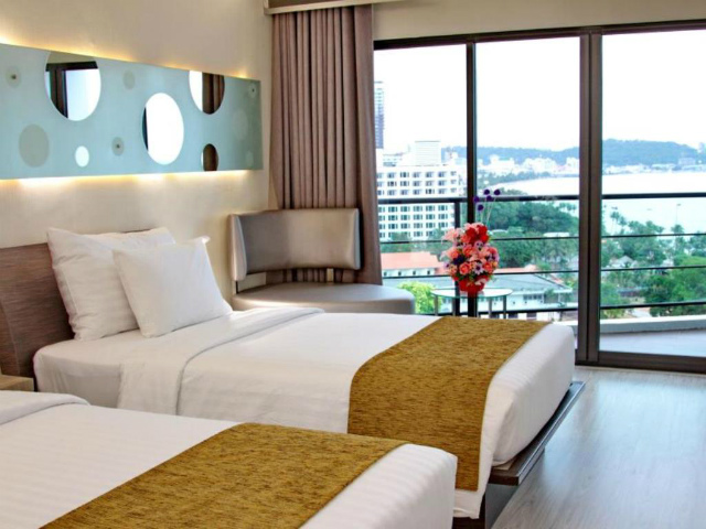 パタヤのホテル パッタヤー ディスカバリー チック タワー ビーチ ホテル (Pattaya Discovery Chic Tower Beach Hotel) パタヤビーチロード